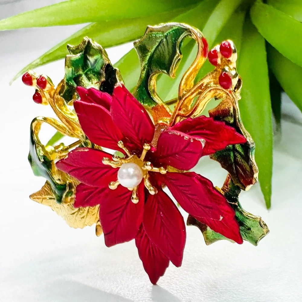 Vintage Y2K Kenneth Cole Satin Red Enamel Christmas Poinsettia Faux Pearl Brooch